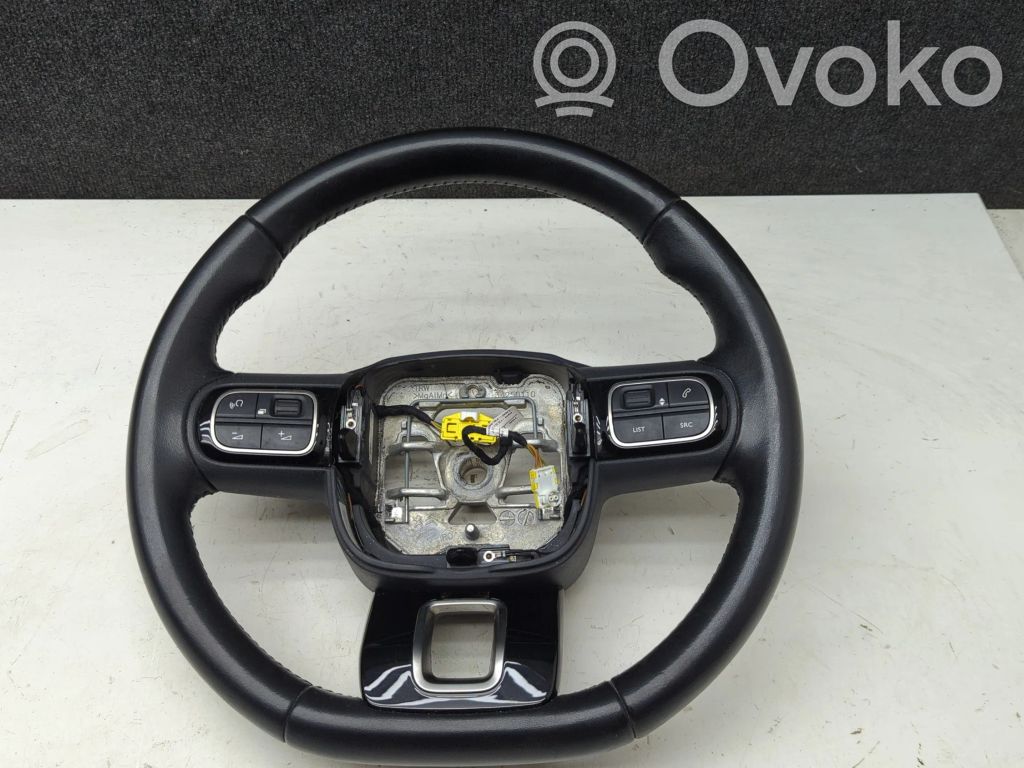 Ohjauspyörä   34250110