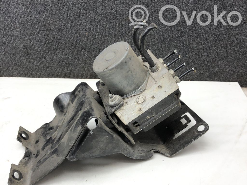 Bomba de ABS   8X232C405EE