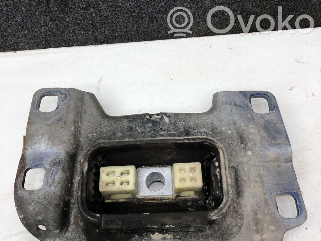 Engine mount bracket   322A69A