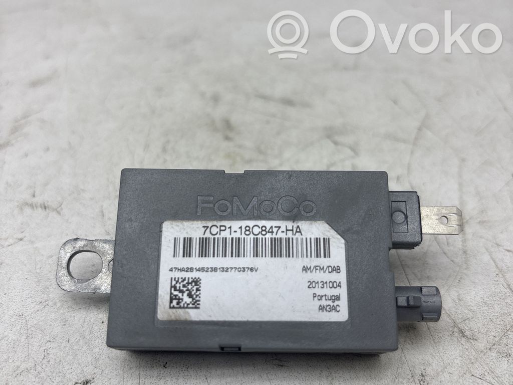 Ford Kuga II Antenos stiprintuvas 