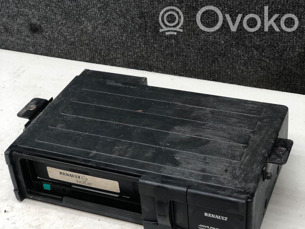 Renault Laguna II CD/DVD changer 