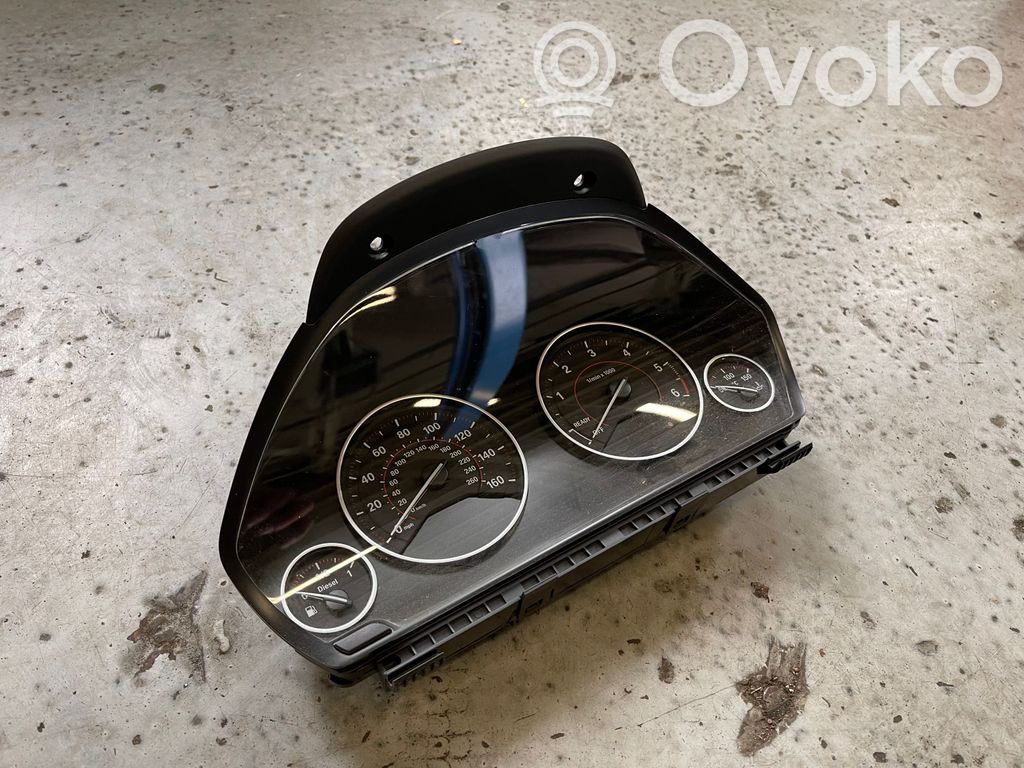 BMW 4 F32 F33 Licznik / Prędkościomierz 
