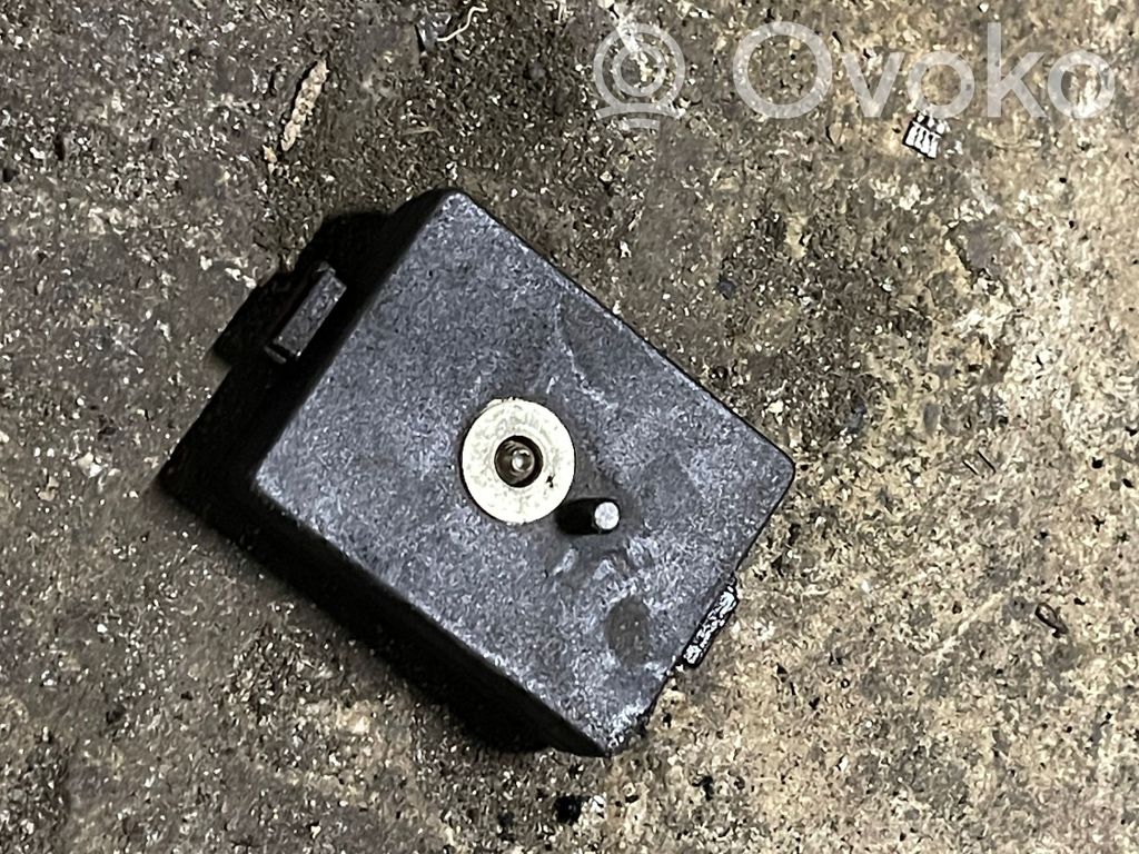 Antenos stiprintuvas   6913429,21367510