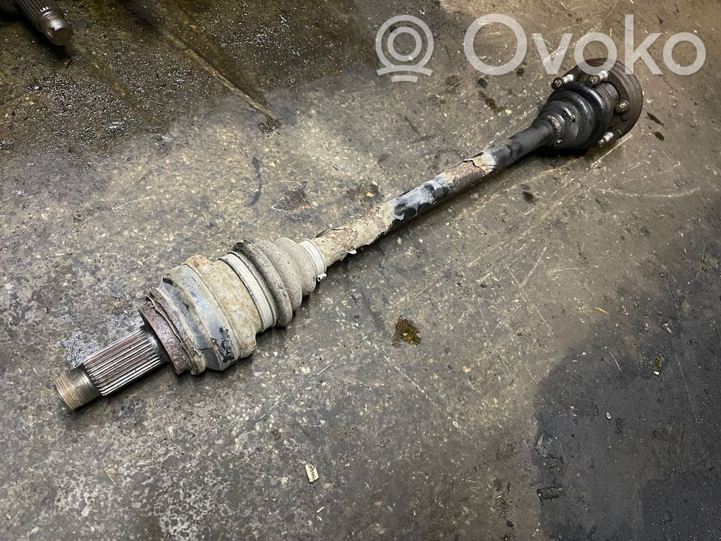 Rear driveshaft   7533448