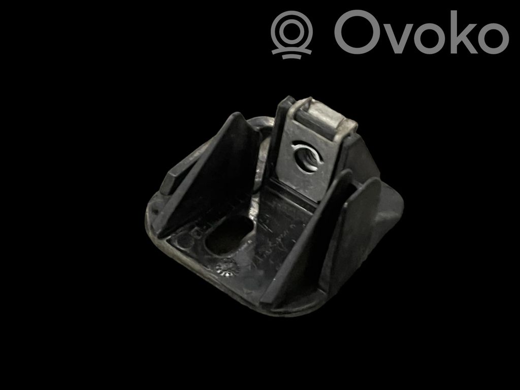 Halterung Scheinwerfer   51117156553,15857711