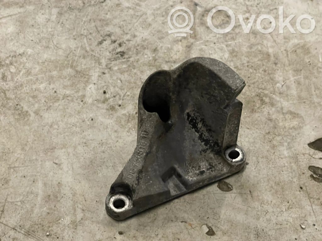 BMW 3 E90 E91 A/C compressor mount bracket 