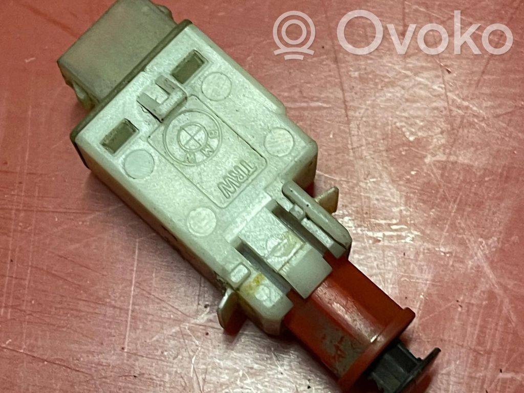 Brake pedal sensor switch   1378210,6131