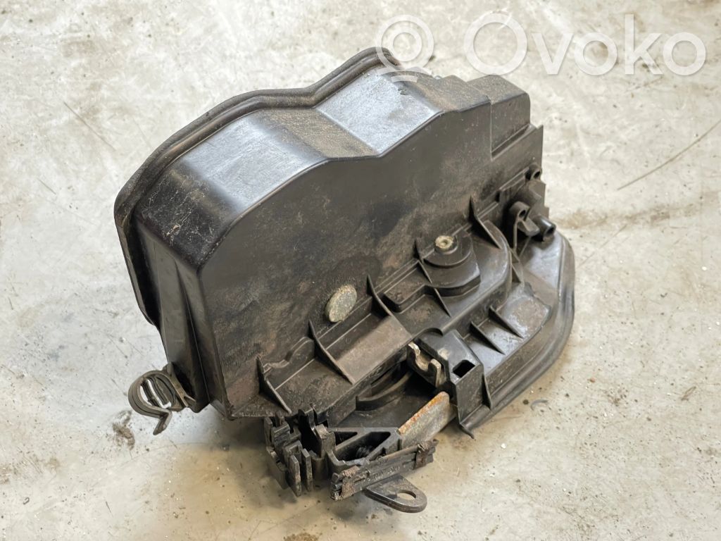 BMW X5 E70 Front door lock 