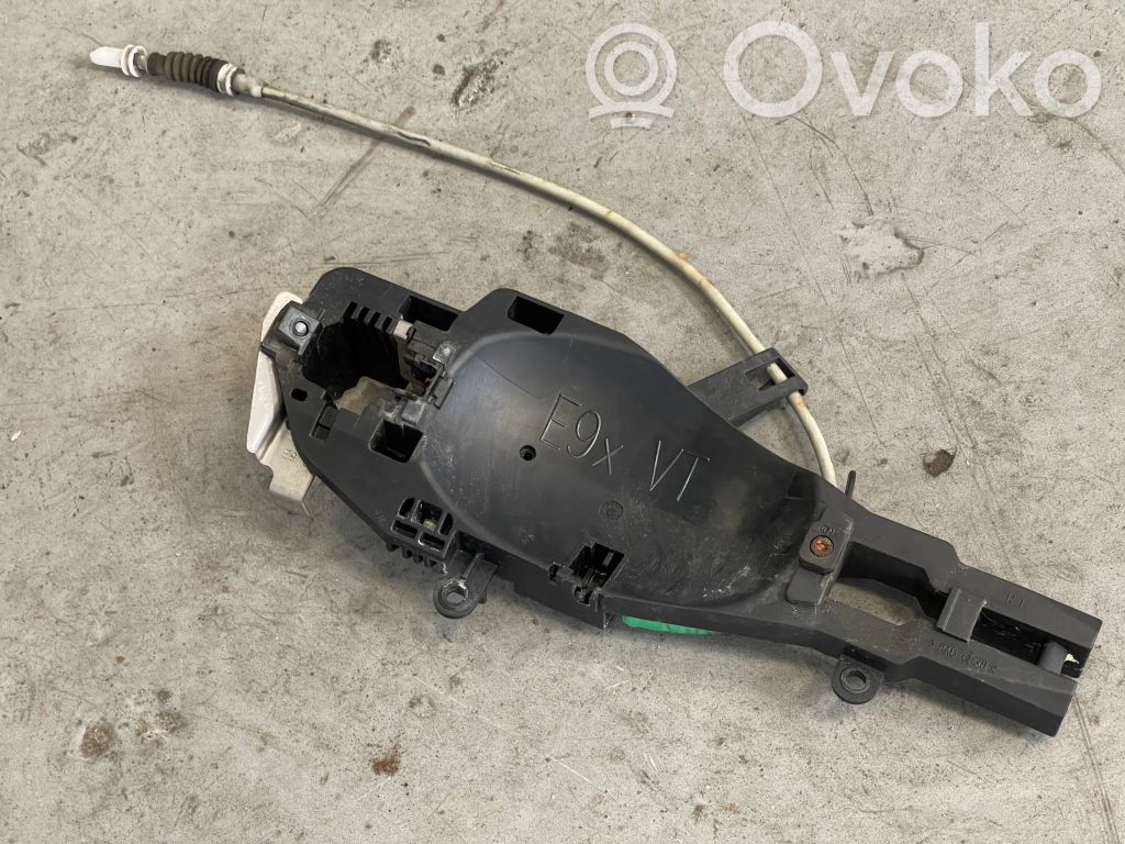 BMW 3 E92 E93 Front door exterior handle/bracket 