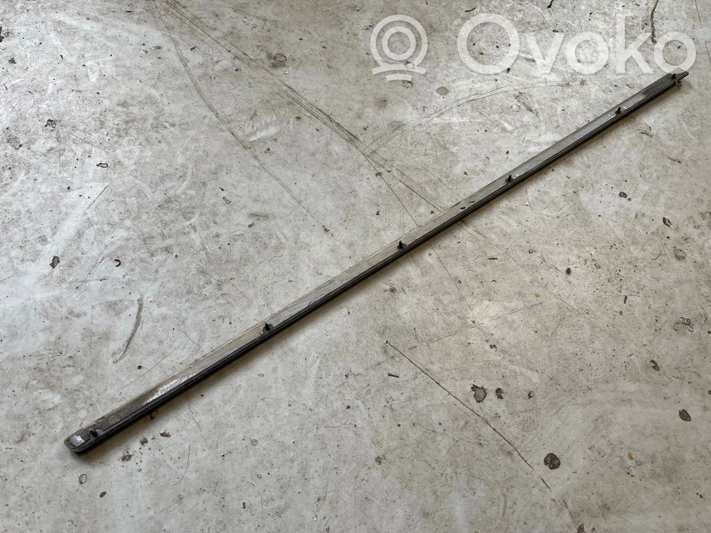 BMW X5 E70 Listwa drzwi przednich 