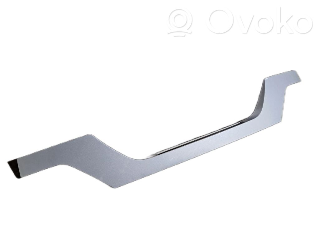 BMW X3 E83 Trunk door license plate light bar 