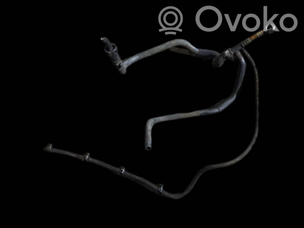 Degvielas caurulīte (-es)   7793064