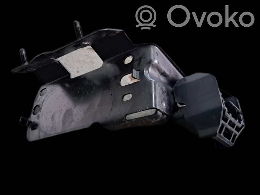 BMW 3 E92 E93 Radiator mount bracket 