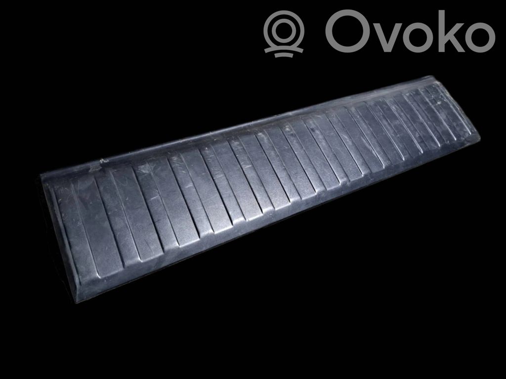 BMW X5 E70 Otros elementos de revestimiento del maletero/compartimento de carga 