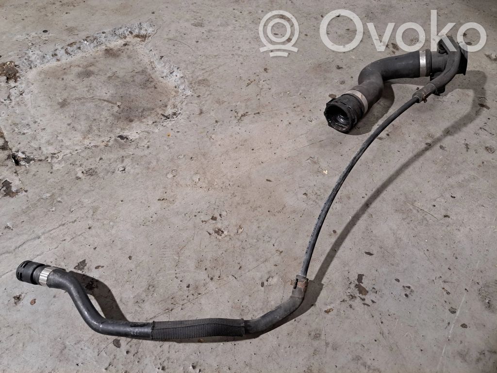 Engine coolant pipe/hose   7565095