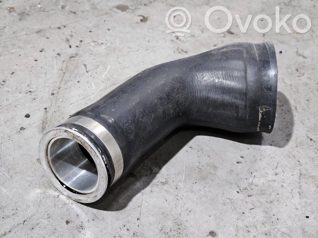Intercooler hose/pipe   7575407