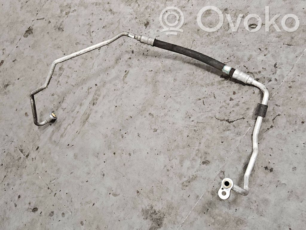BMW 3 E90 E91 Air conditioning (A/C) pipe/hose 
