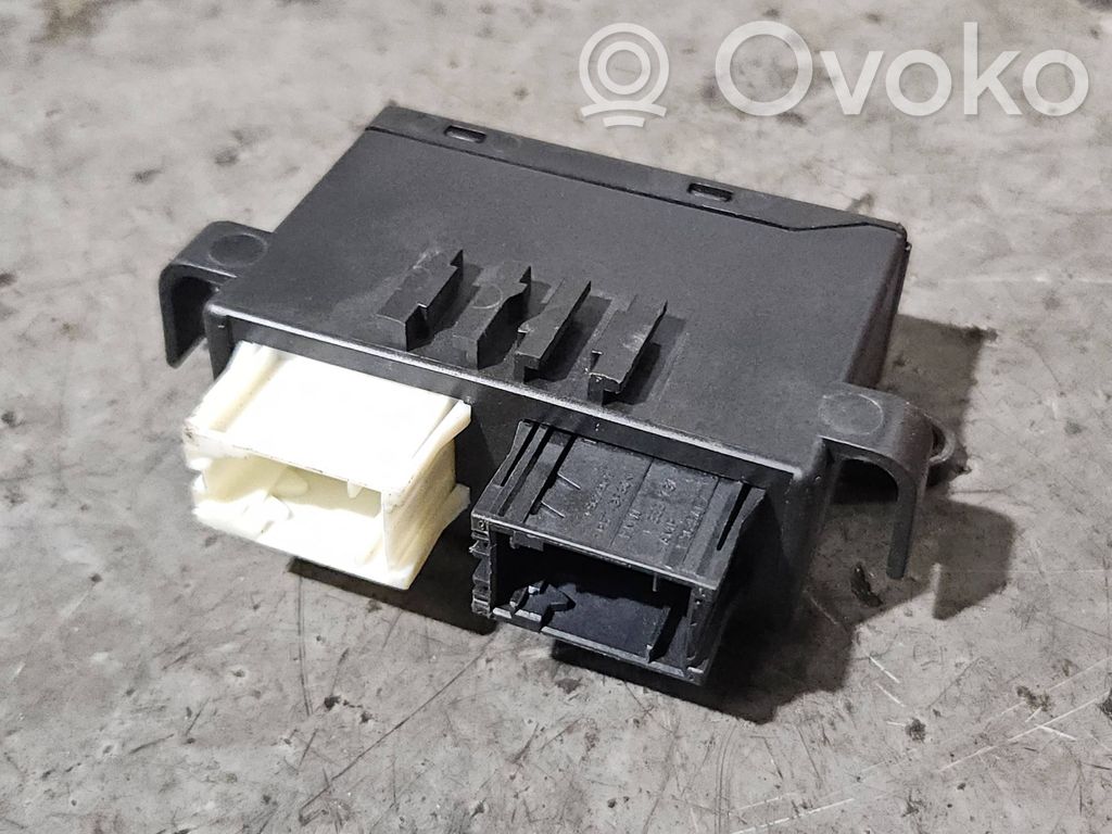 Wing mirror control module   6916054,05021815,110187