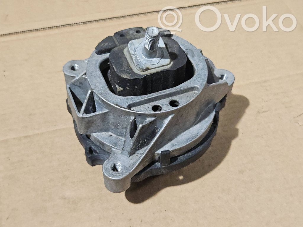 Engine mount bracket   2284817,060919,228481702