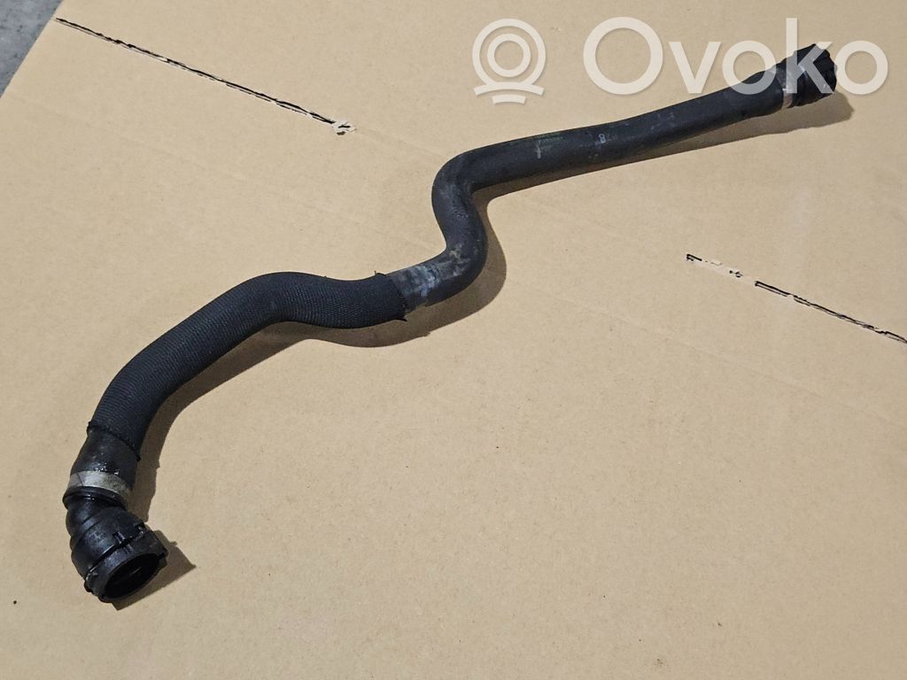 BMW M3 Tubo flessibile del liquido di raffreddamento del motore 