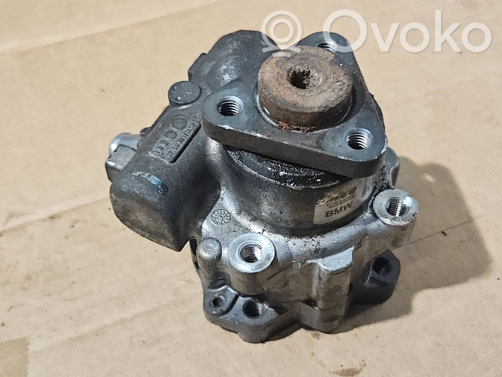 BMW 3 E90 E91 Power steering pump 