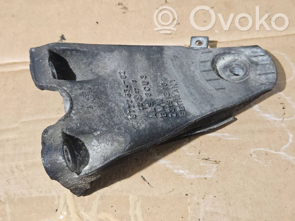 Engine mounting bracket   6770634,423073,23191310