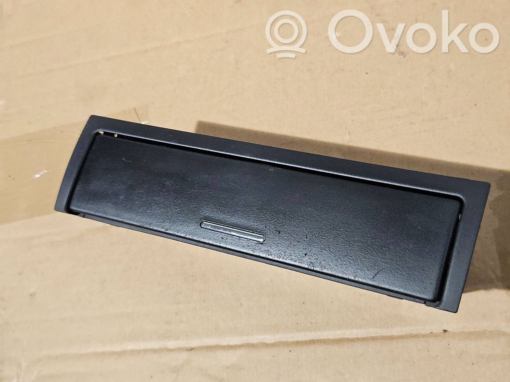 Dashboard storage box/compartment   8202188,307100CJC,10112004,20E2188E6016L,307180000
