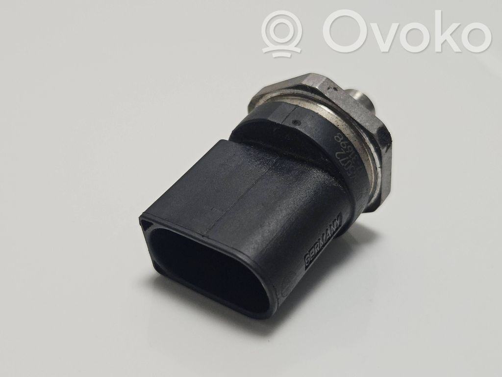 Degalų slėgio reguliatorius   7620946
