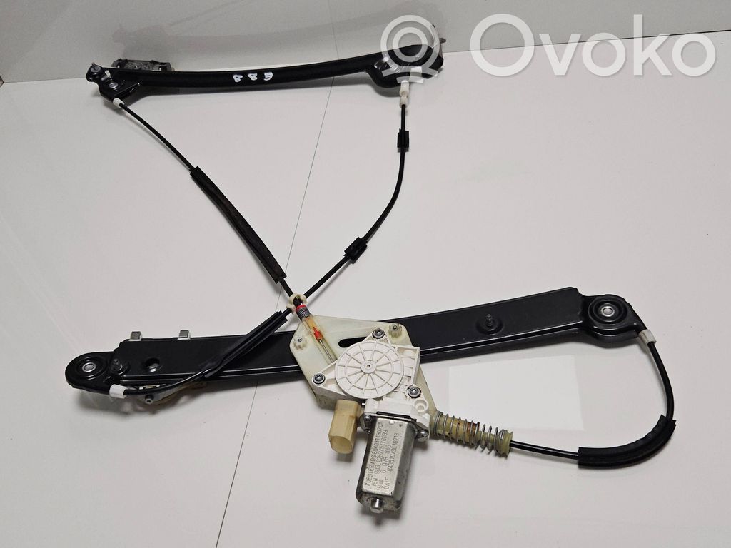 BMW 1 E82 E88 Macara ușă față cu motor 