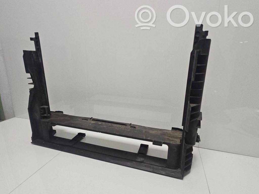 BMW 5 E60 E61 Staffa del pannello di supporto del radiatore 