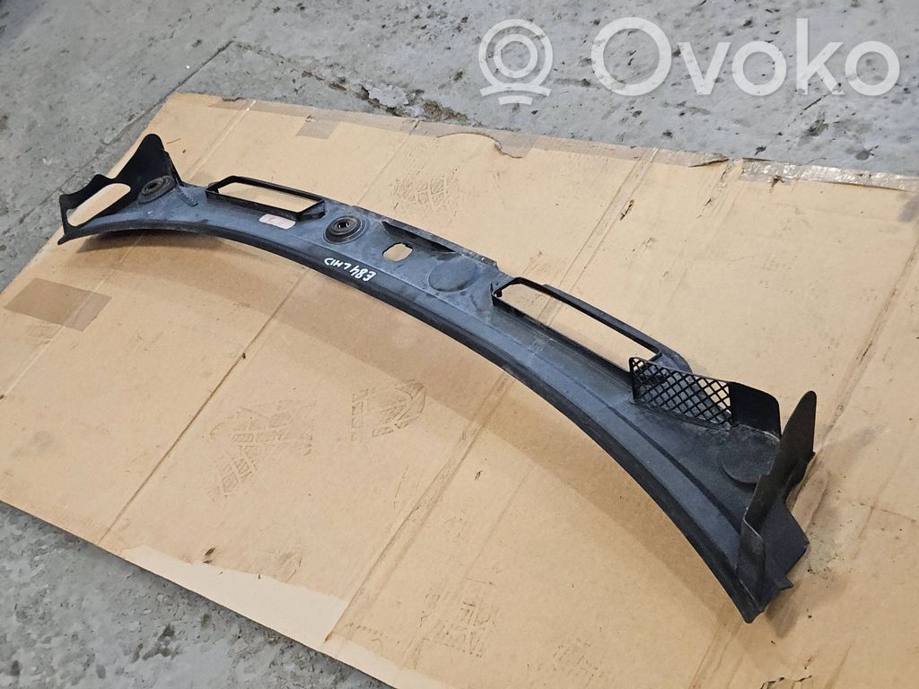 BMW X1 E84 Wiper trim 