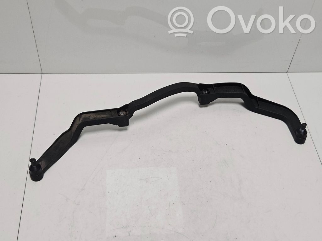 BMW X5 E70 Other engine bay part 