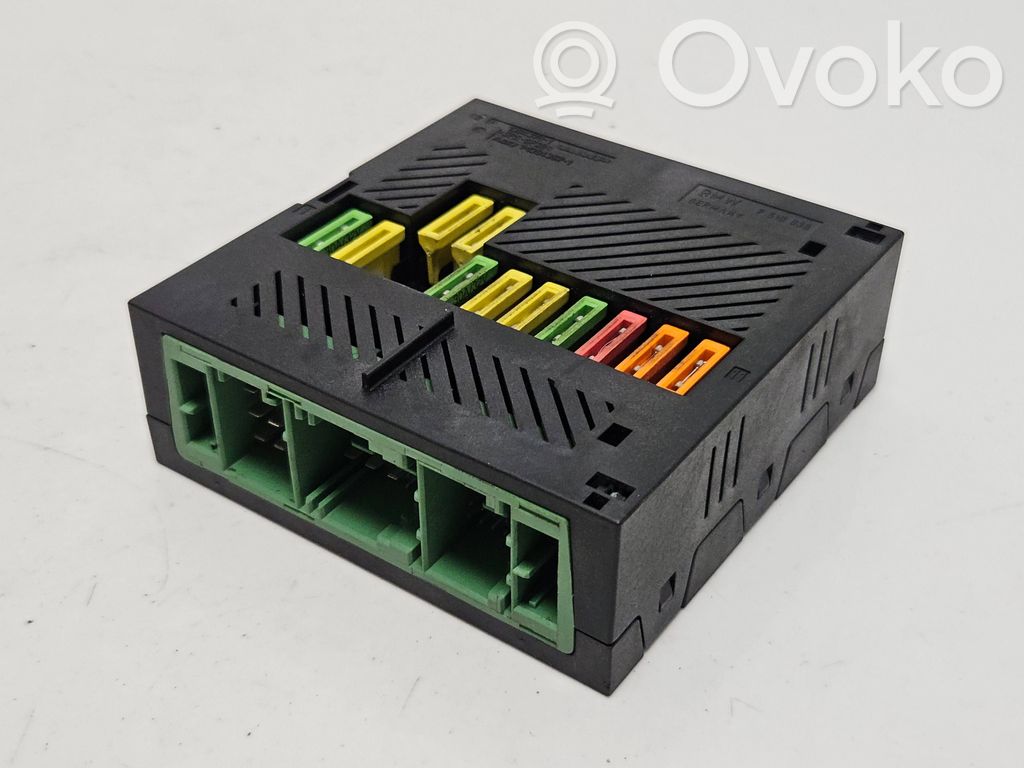 Module de fusibles   7510638