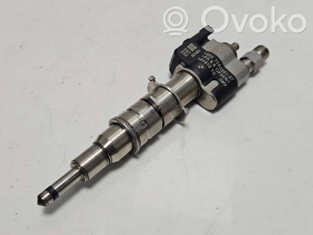 BMW 1 E82 E88 Fuel injector 