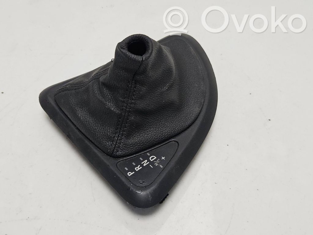 BMW 1 E82 E88 Perilla/embellecedor de cuero de la palanca de cambios 