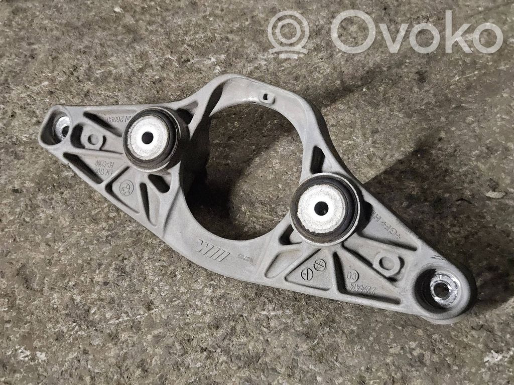 Rear differential/diff mount bracket   2284474