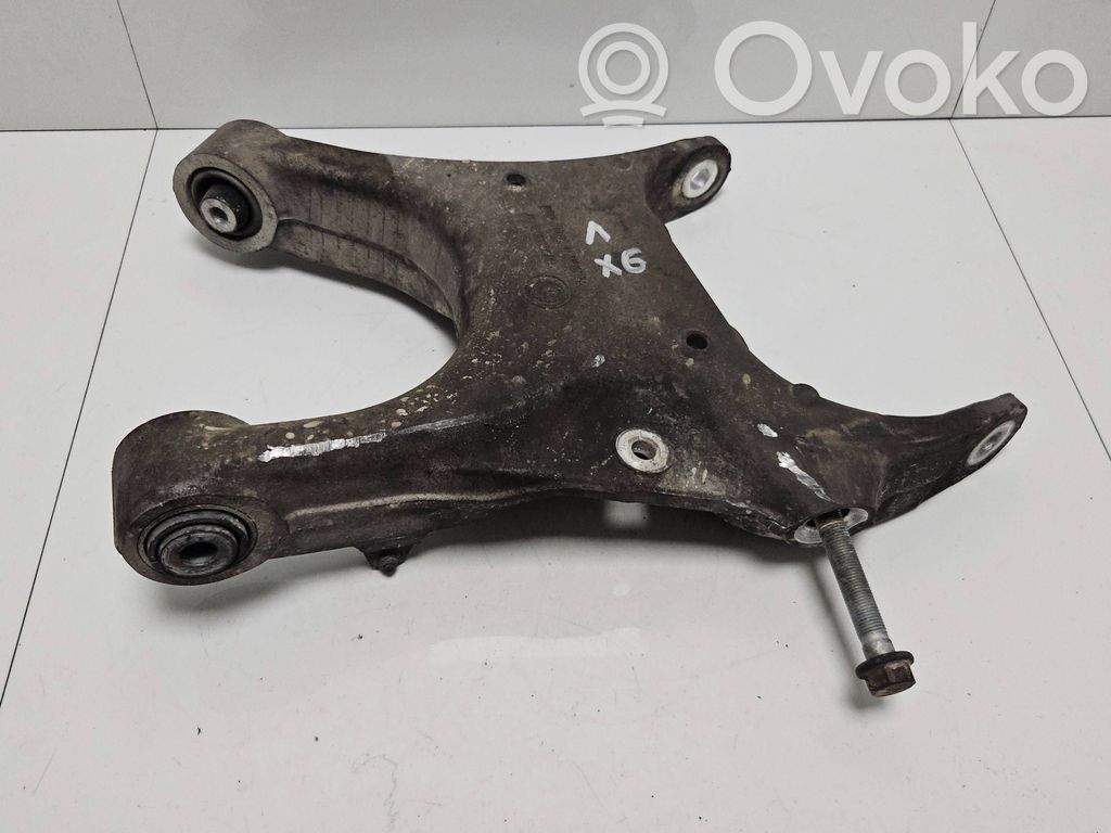 BMW X6 M Basculă superioară spate 