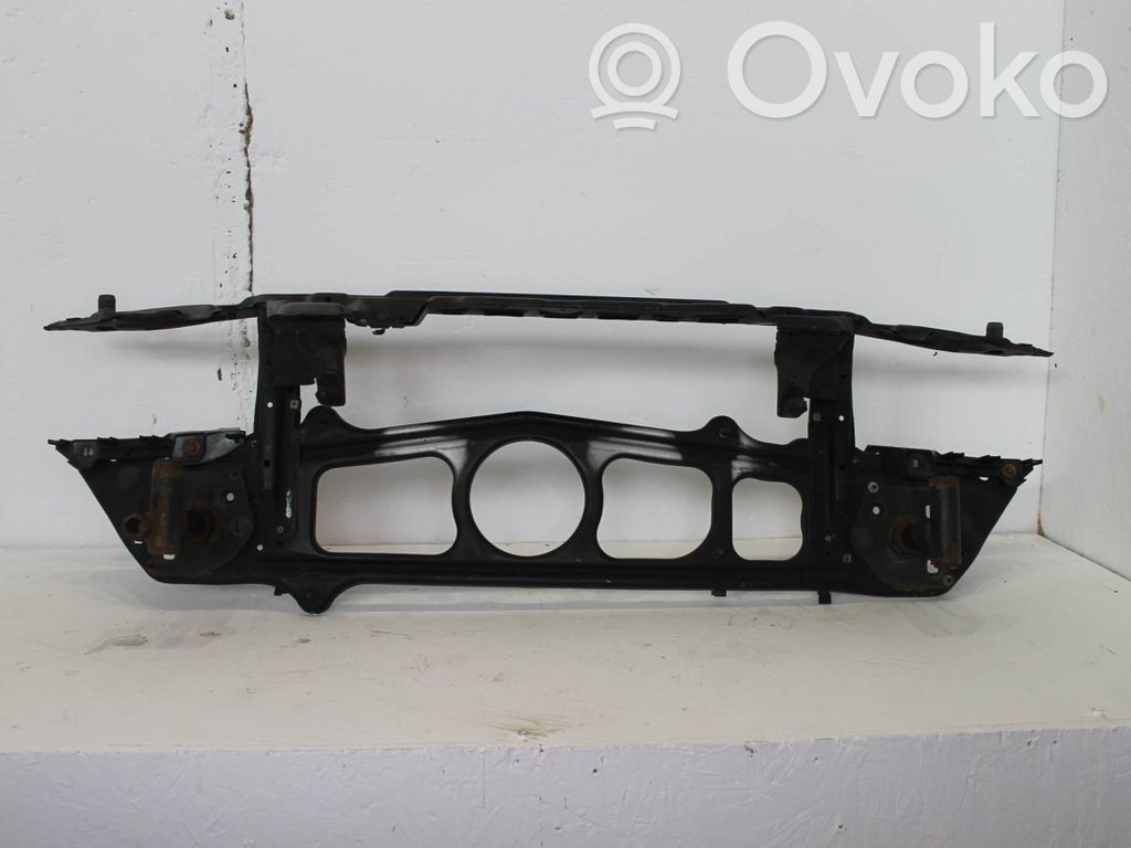 BMW 3 E46 Radiatoru panelis 