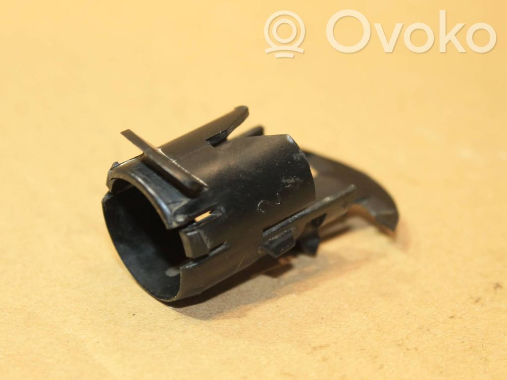 Sensor de aparcamiento PDC   8408389