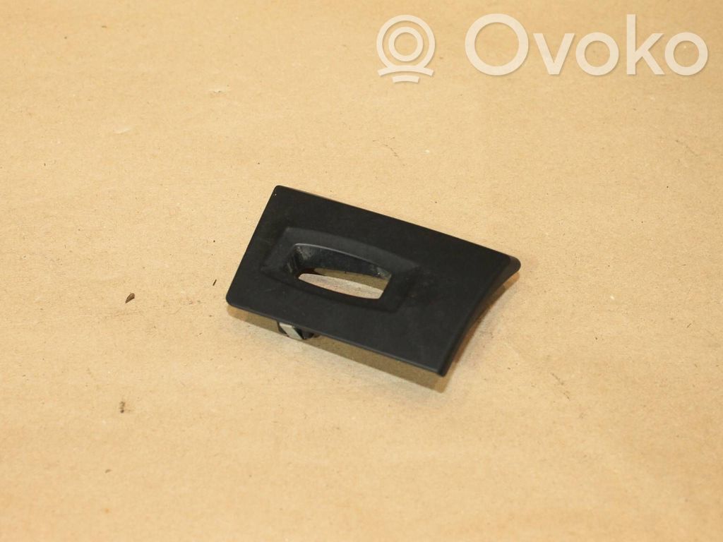 BMW 5 E60 E61 Kita panelės detalė 
