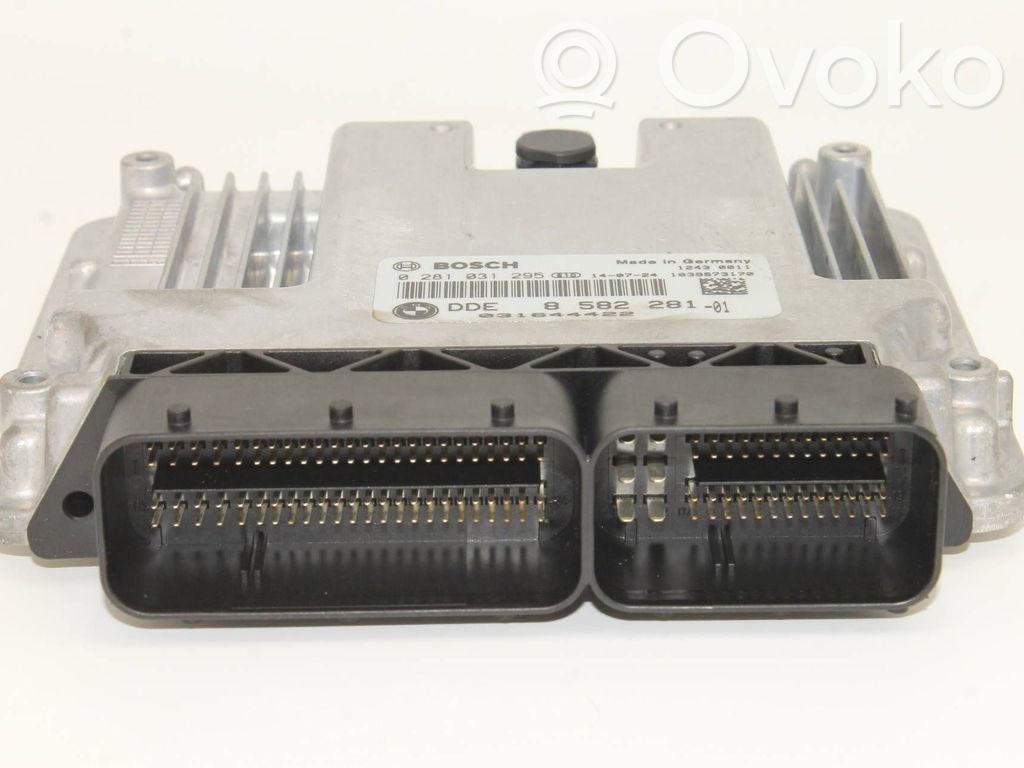 BMW 2 F22 F23 Engine control unit/module 