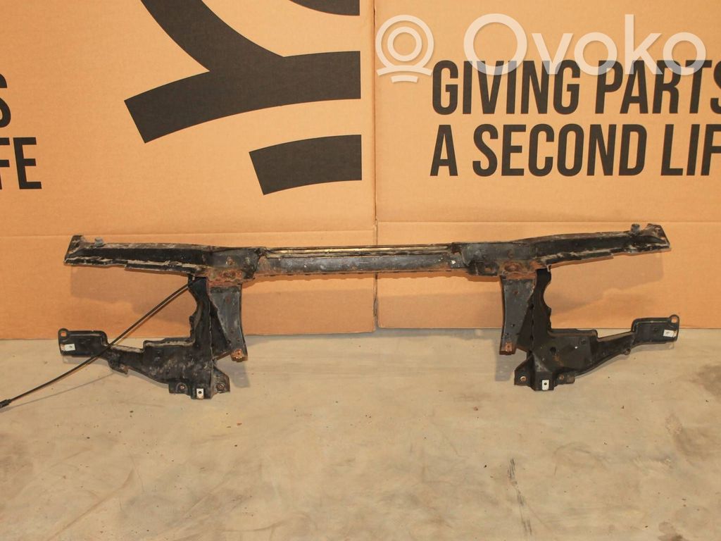 BMW X5 E53 Support, fixation radiateur 