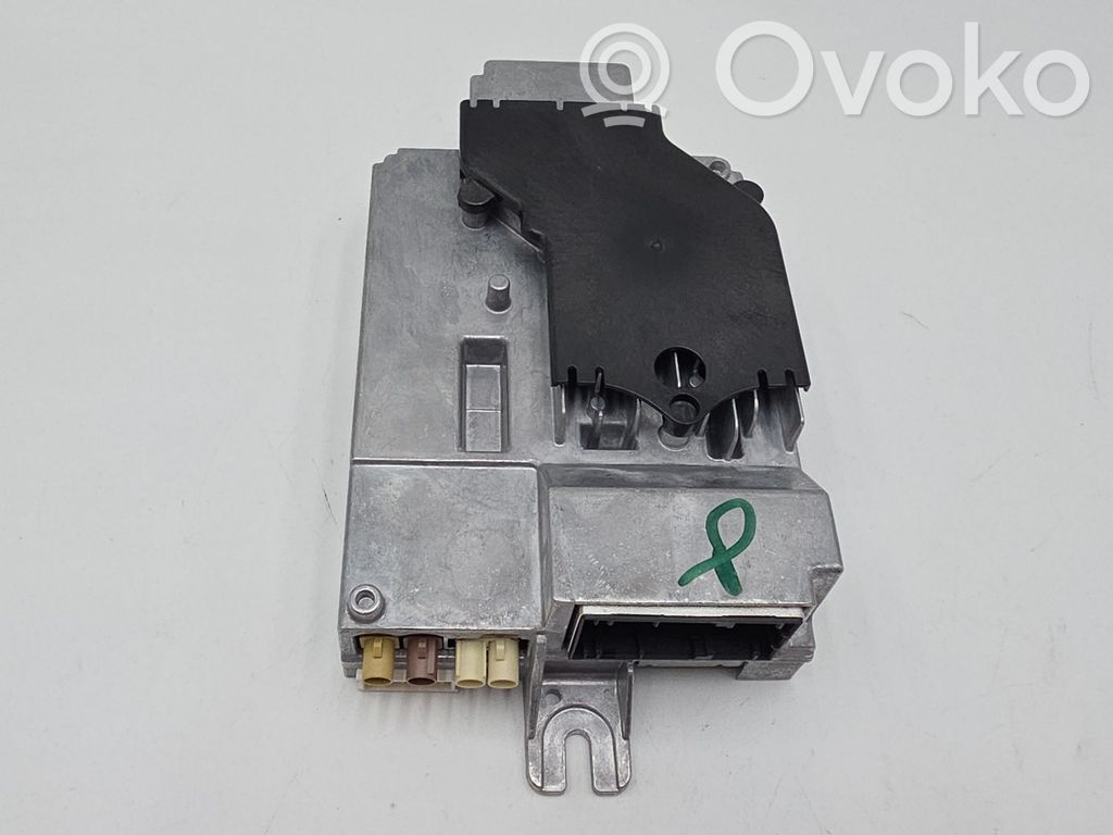 BMW 2 G42 Garso stiprintuvas 