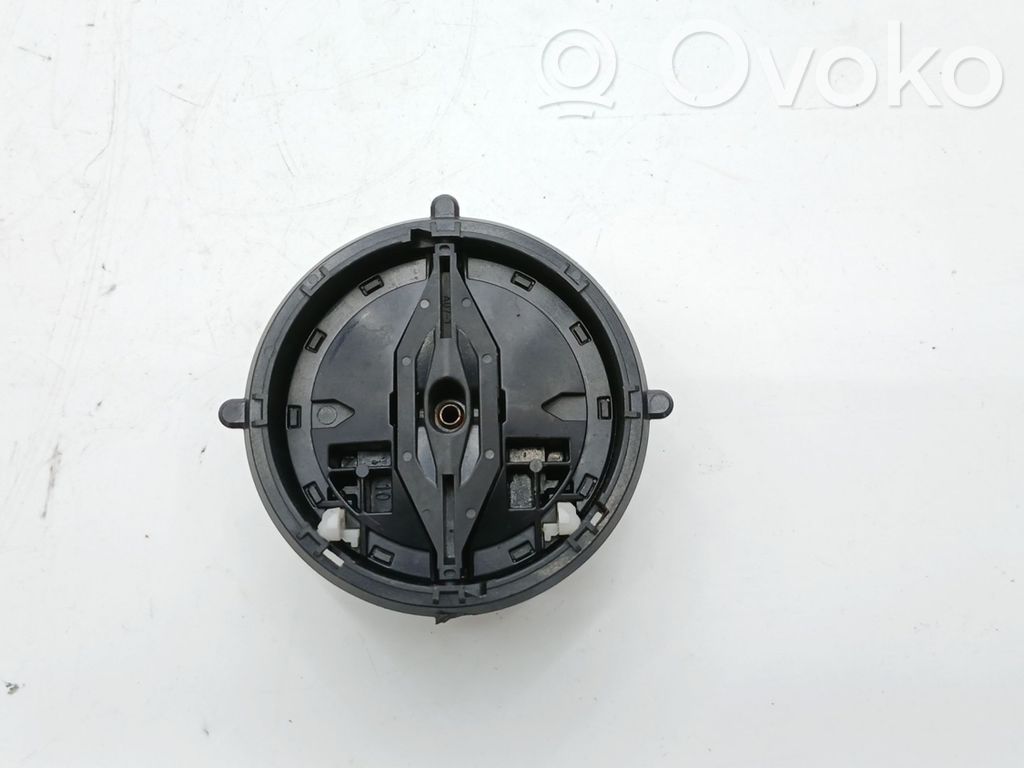 BMW 2 G42 Element lusterka bocznego drzwi przednich 