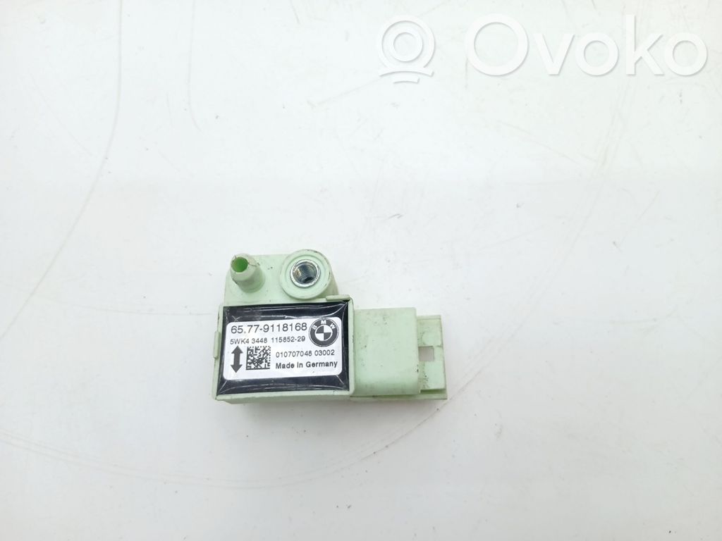 BMW 5 E60 E61 Senzor impact/declanșare airbag 