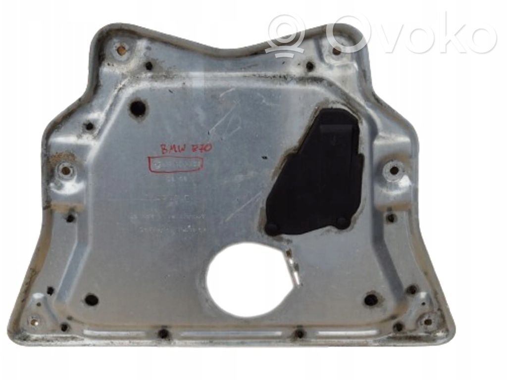 BMW X5 E70 Engine splash shield/under tray 