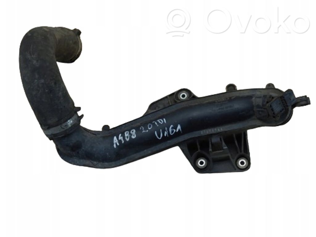 Audi A4 S4 B8 8K Furtun/conductă intercooler 