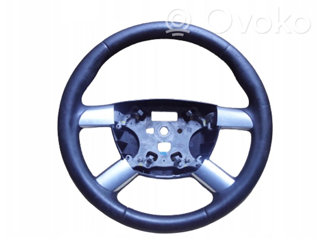 Ford Kuga I Ohjauspyörä 