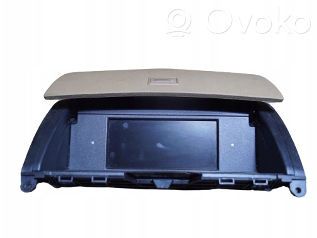 Mercedes-Benz C W204 Monitor / wyświetlacz / ekran 