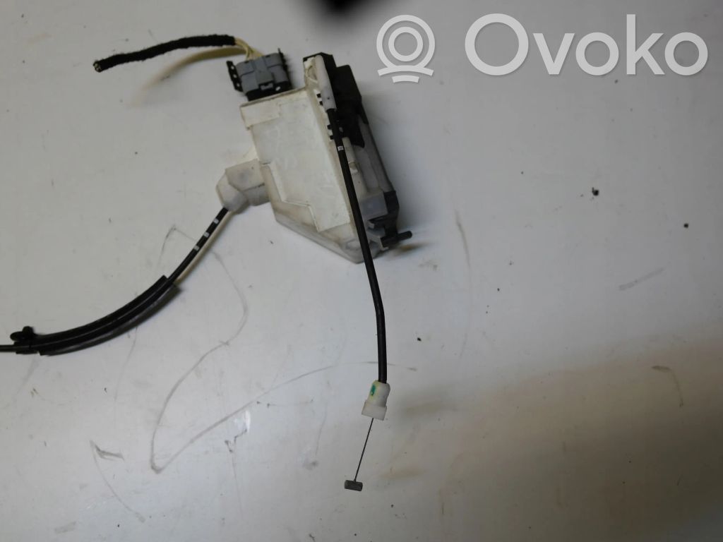 Citroen DS3 Front door lock 